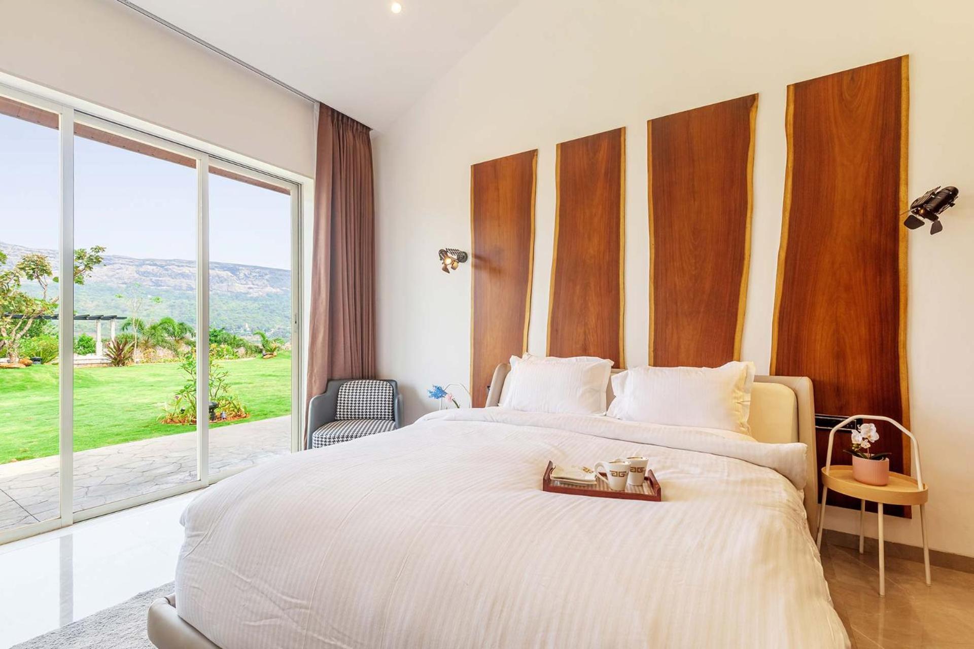 Stayvista'S Villa 107 At Canary Farms - Pure Veg With Huge Lawn, Pool And Home Theatre Лонавала Екстериор снимка